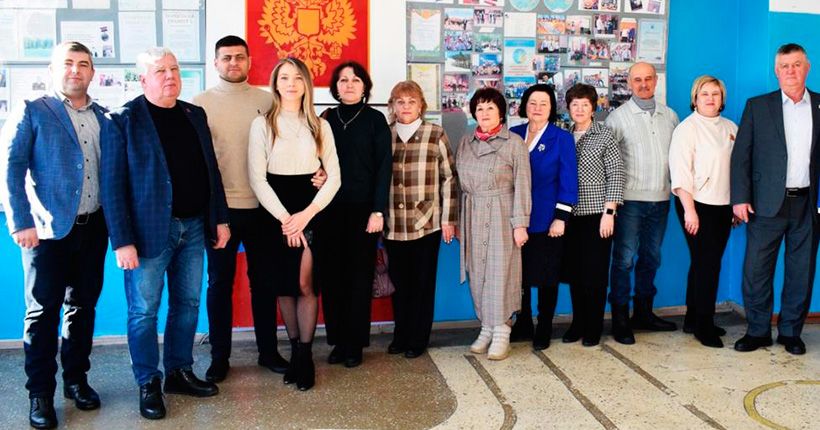 группа людей