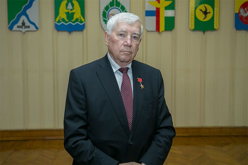 Юрий Бугаков