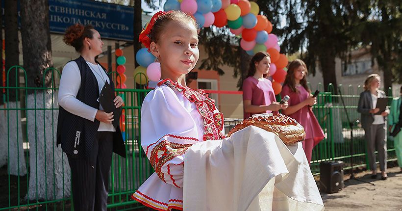 В рабочем посёлке Посевная Черепановского района открылась после капремонта детская школа искусств