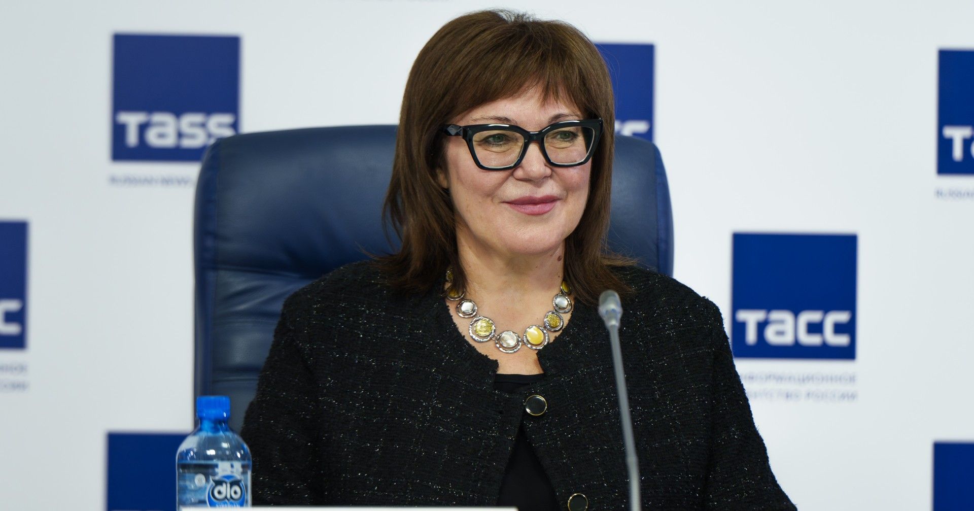 директор красного факела