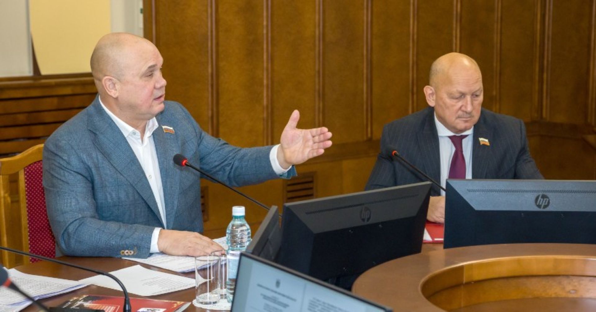 депутаты заскобрания