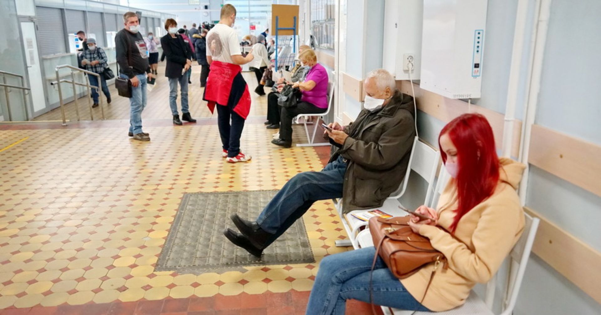 холл поликлиники