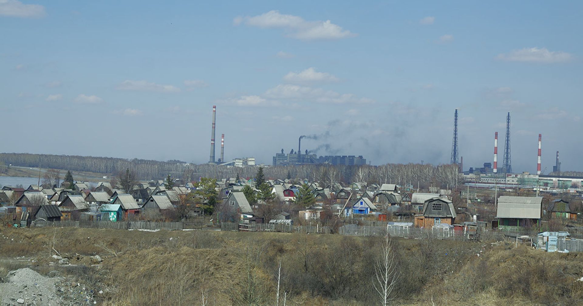 Газ новосибирская область. Линево Новосибирская область завод. Завод в Линево грязь. Линево Новосибирская область, Промышленная зона 4.