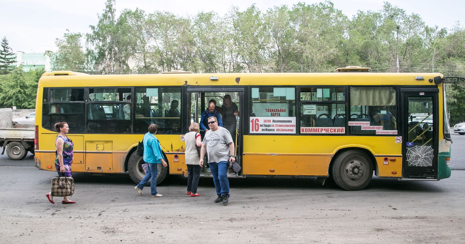 Маршрутка 16. Автобусный парк Новосибирск. Автобус 1 Новосибирск. Автобусные парки Новосибирска.