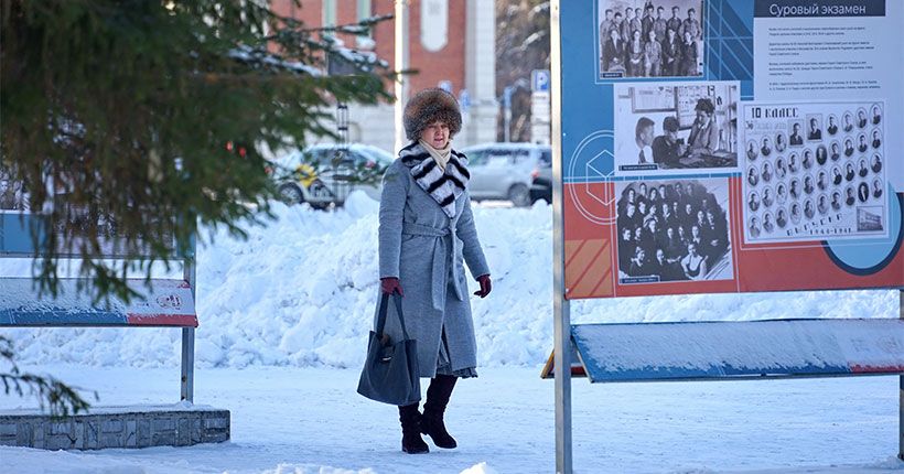 выставка "Новосибирская школа"