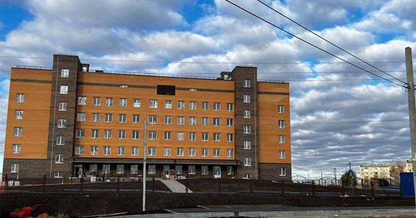 строящееся здание