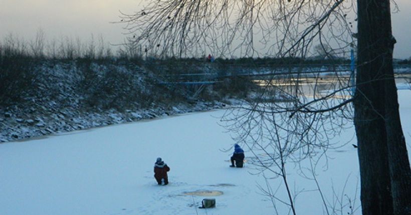 рыбаки зимой