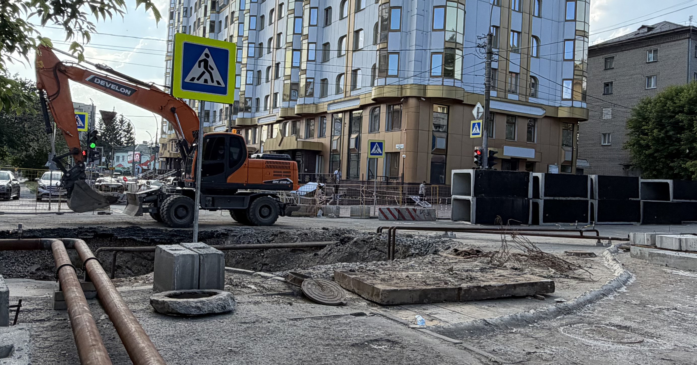 В левобережной части Новосибирска &mdash; временные ограничения движения