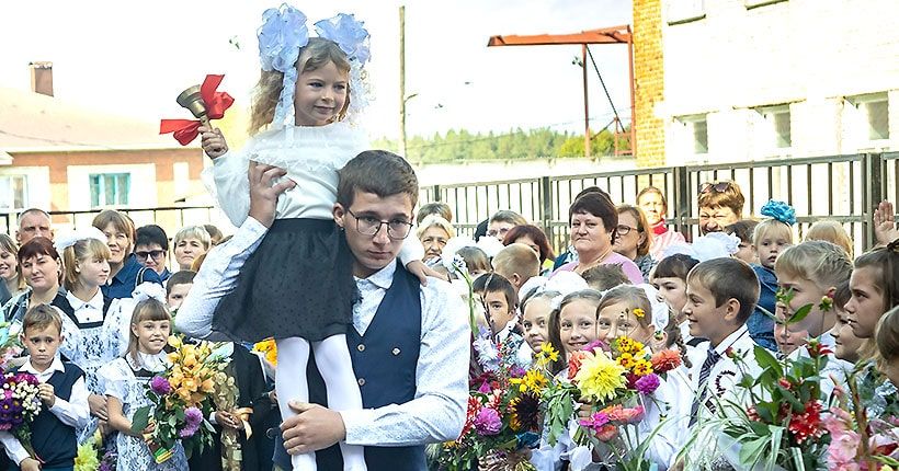 Больше 30 тысяч первоклассников в Новосибирской области сядут за парты в новом учебном году