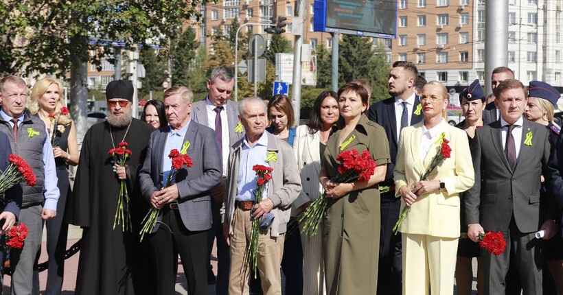 В Новосибирске прошли памятные мероприятия, посвящённые 85-летию начала блокады Ленинграда