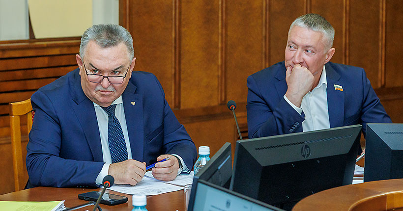 Обещаниям &mdash; полгода