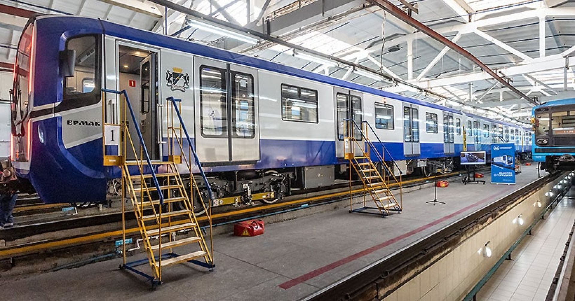 Ещё два новых поезда «Ермак» вышли на обкатку в Новосибирске
