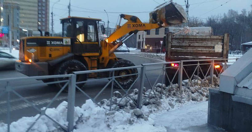 Последствия снегопада: из Новосибирска вывезено более 23 тысяч кубометров снега