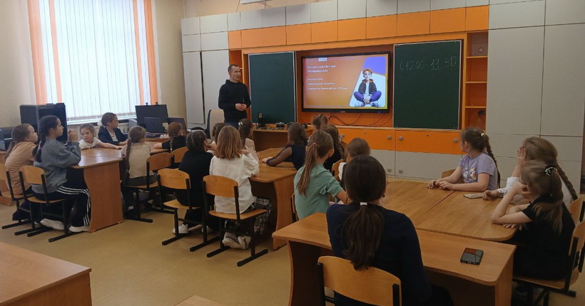 «Ростелеком» учит киберграмотности школьников в районе Новосибирской области