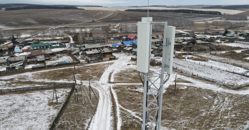Связь в малых сёлах Новосибирской области обеспечили 47 базовых станций российской компании «Булат»