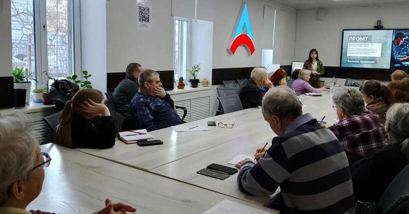 Нейросети на службе у новосибирских пенсионеров: мастер-класс от «Ростелекома»