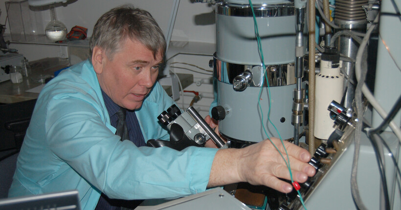 Новосибирский академик стал лауреатом Демидовской премии по физике