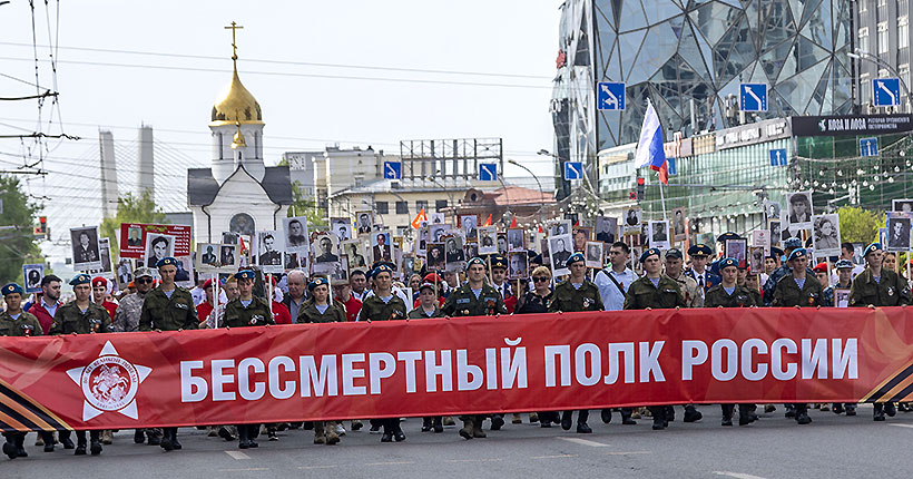 Вместе зажгли свечу Вместе зажгли свечу