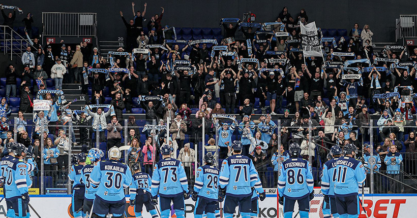 Новосибирская «Сибирь» победила лидера в принципиальном поединке