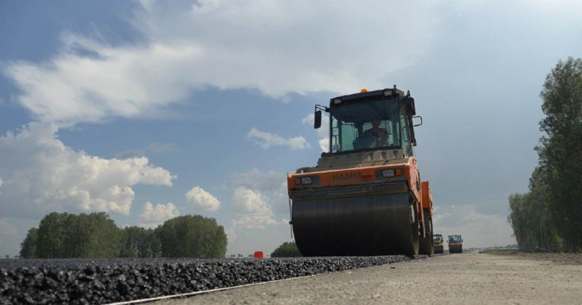 В Новосибирской области продолжат ремонт столетнего Сибирского тракта