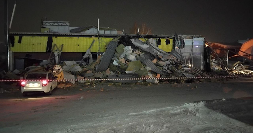 Территория обрушившегося здания в Новосибирске оцеплена