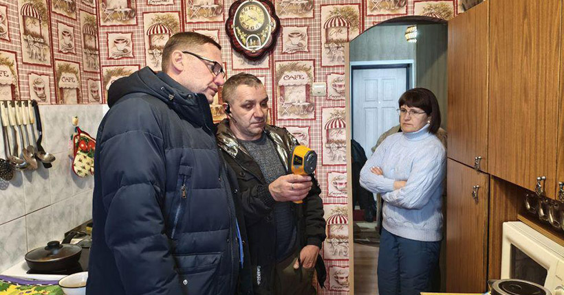 Депутат заксобрания Новосибирской области решает проблемы с отоплением в Барабинске