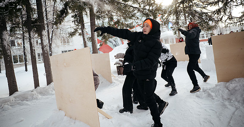 Вернулись в детство