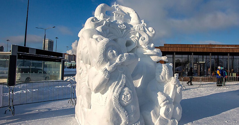 В новосибирском парке снежные скульптуры начнут убирать в конце недели