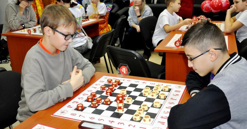 В Новосибирске прошли первые региональные соревнования по таврелям