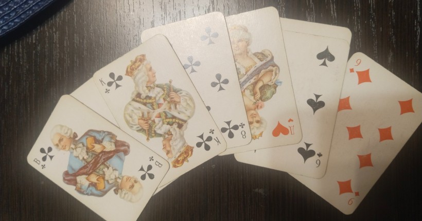 В Новосибирске закрыли подпольный клуб, где играли в покер