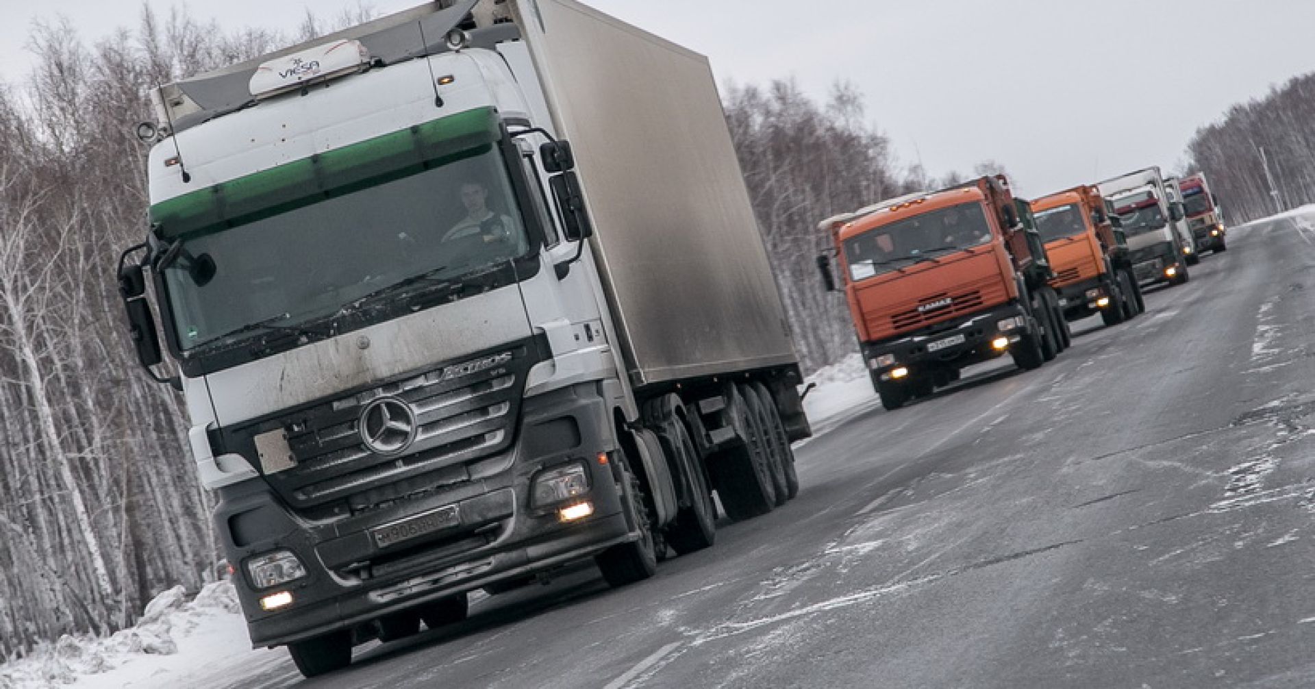 В Новосибирской области вводят ограничения движения большегрузов на время паводка