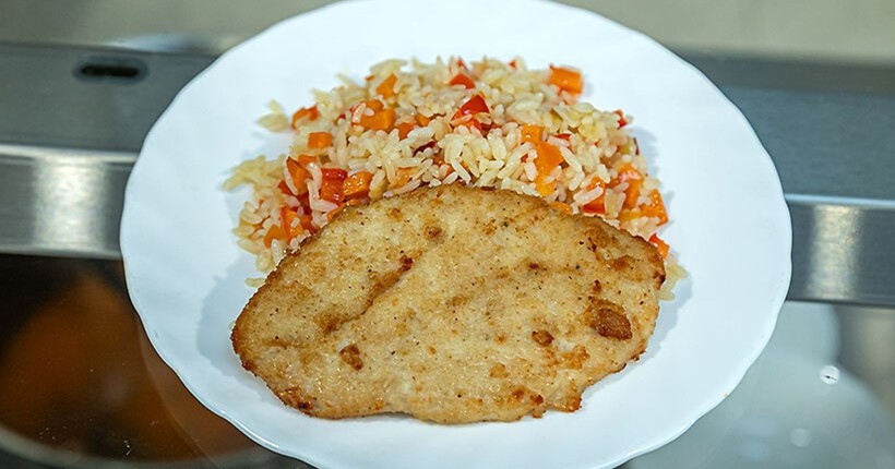 11 детей за неделю госпитализировали в Новосибирске из-за плохого питания