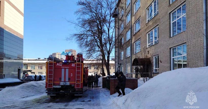 В Новосибирске произошёл пожар в учебном корпусе НГТУ: пострадавших нет