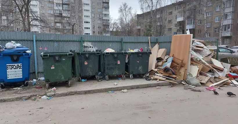 Контейнерные площадки переполнены: прокуратура требует очистить Новосибирск от мусора