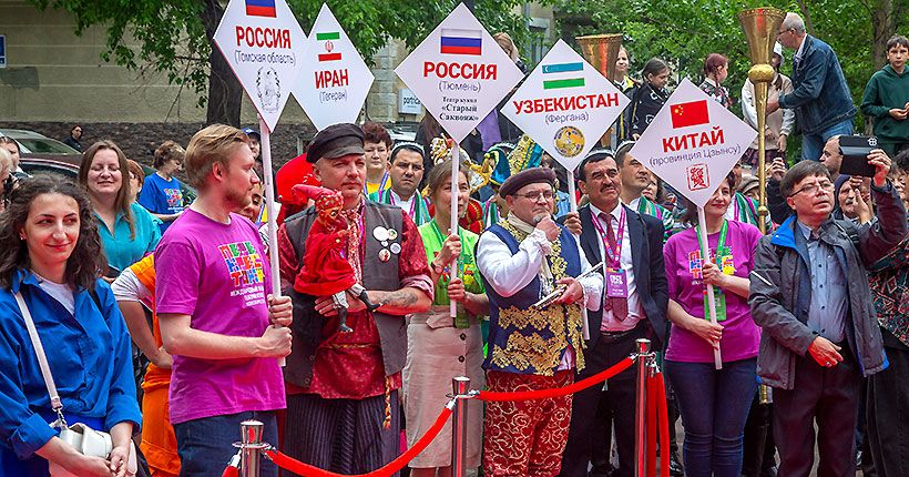 Улица Ленина в Новосибирске станет пешеходной из-за кукольного шествия