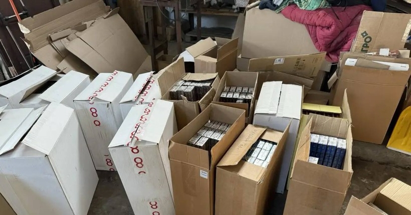 Под Новосибирском подделали акцизные марки на 12 тысячах пачках сигарет