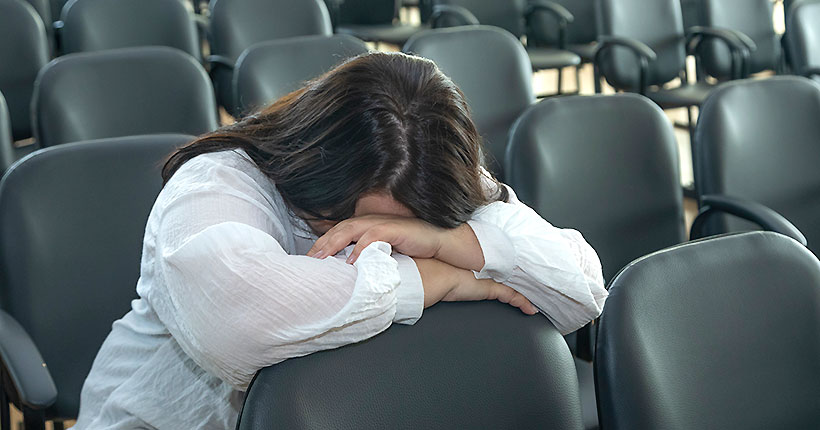 Голова раскалывается