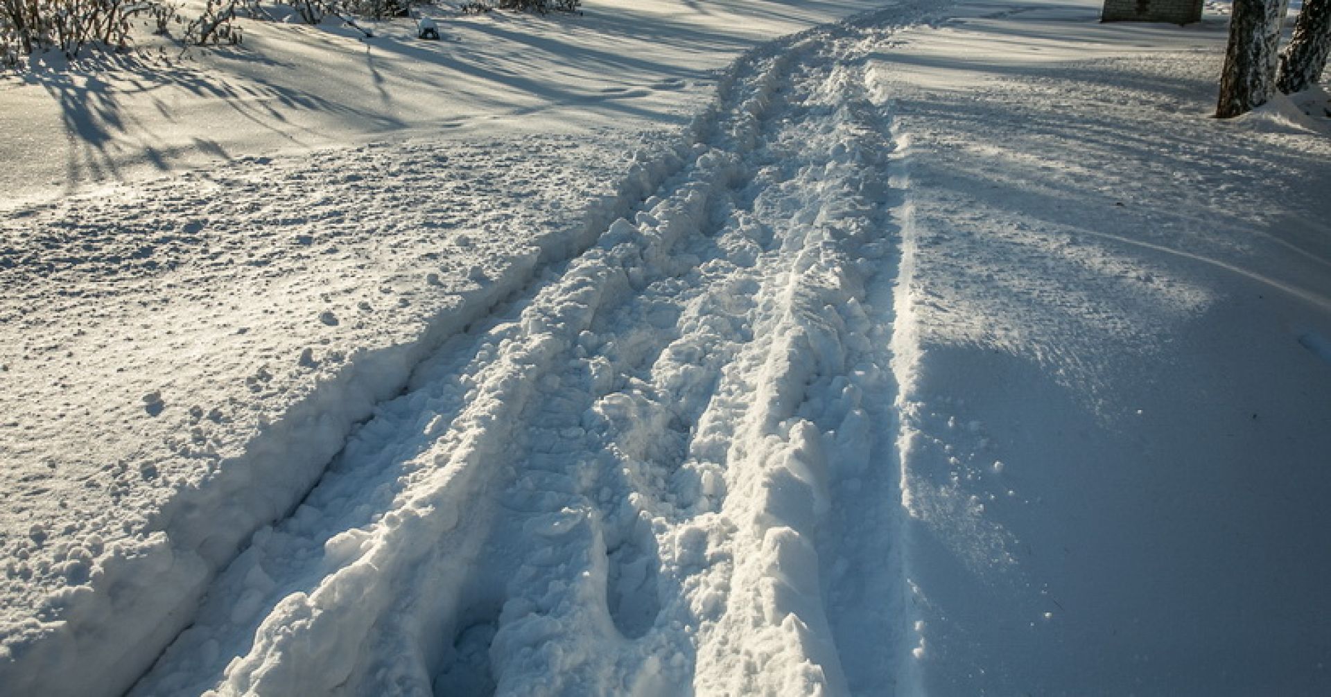 колея в снегу