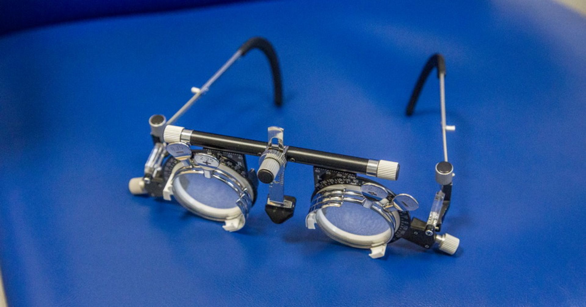 прибор для подбора очков